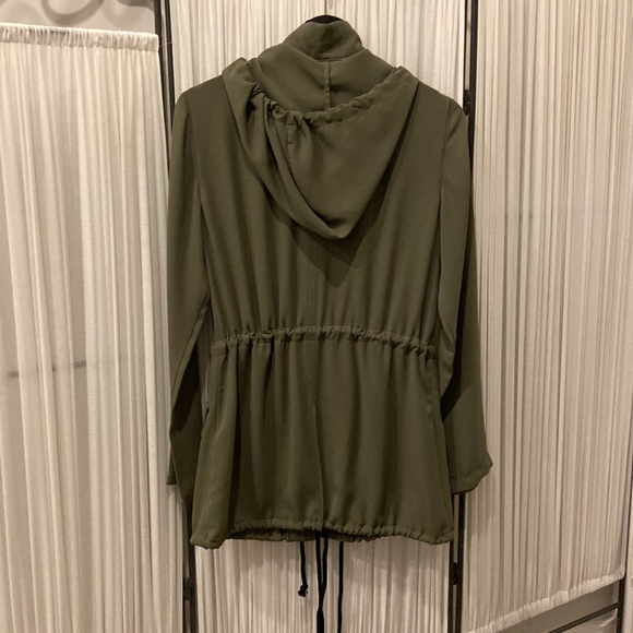 EUC - Guess Sheer Anorak Jacket - Picture 2 of 4